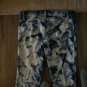 Beautiful Tory Burch jeans size 29 . Almost new.